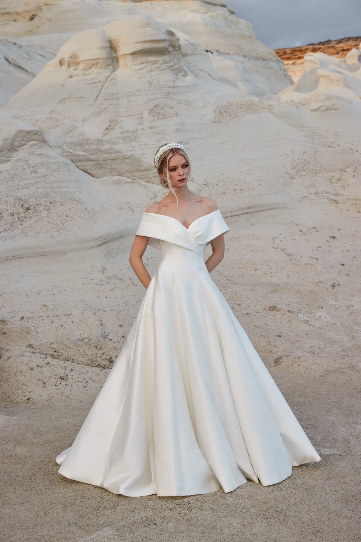 Sassi Holford 'Camilla' Dress.
