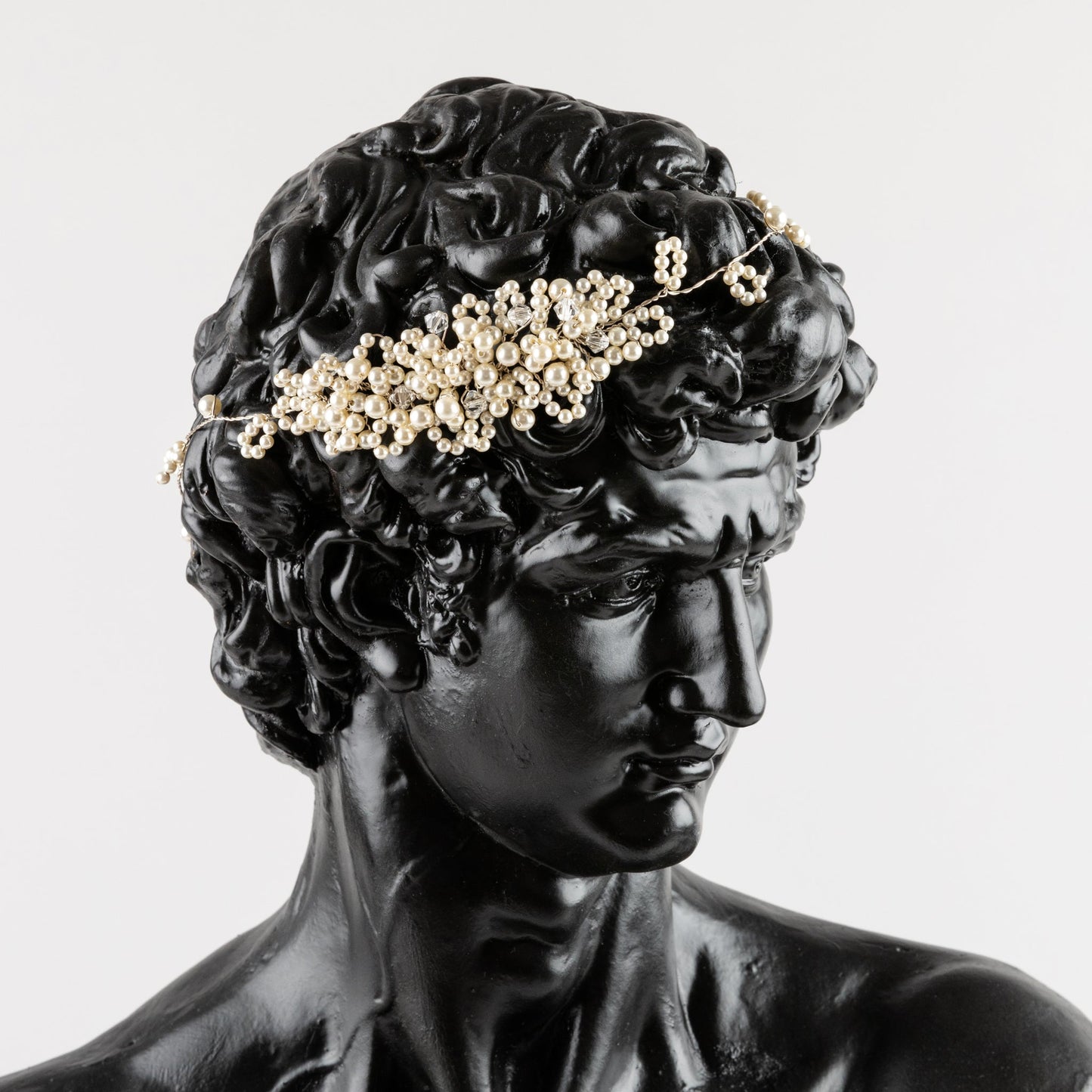 Asymmetric Ivy Pearl Hair Vine