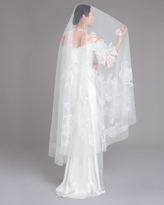 Vivienne Westwood Love Birds Veil