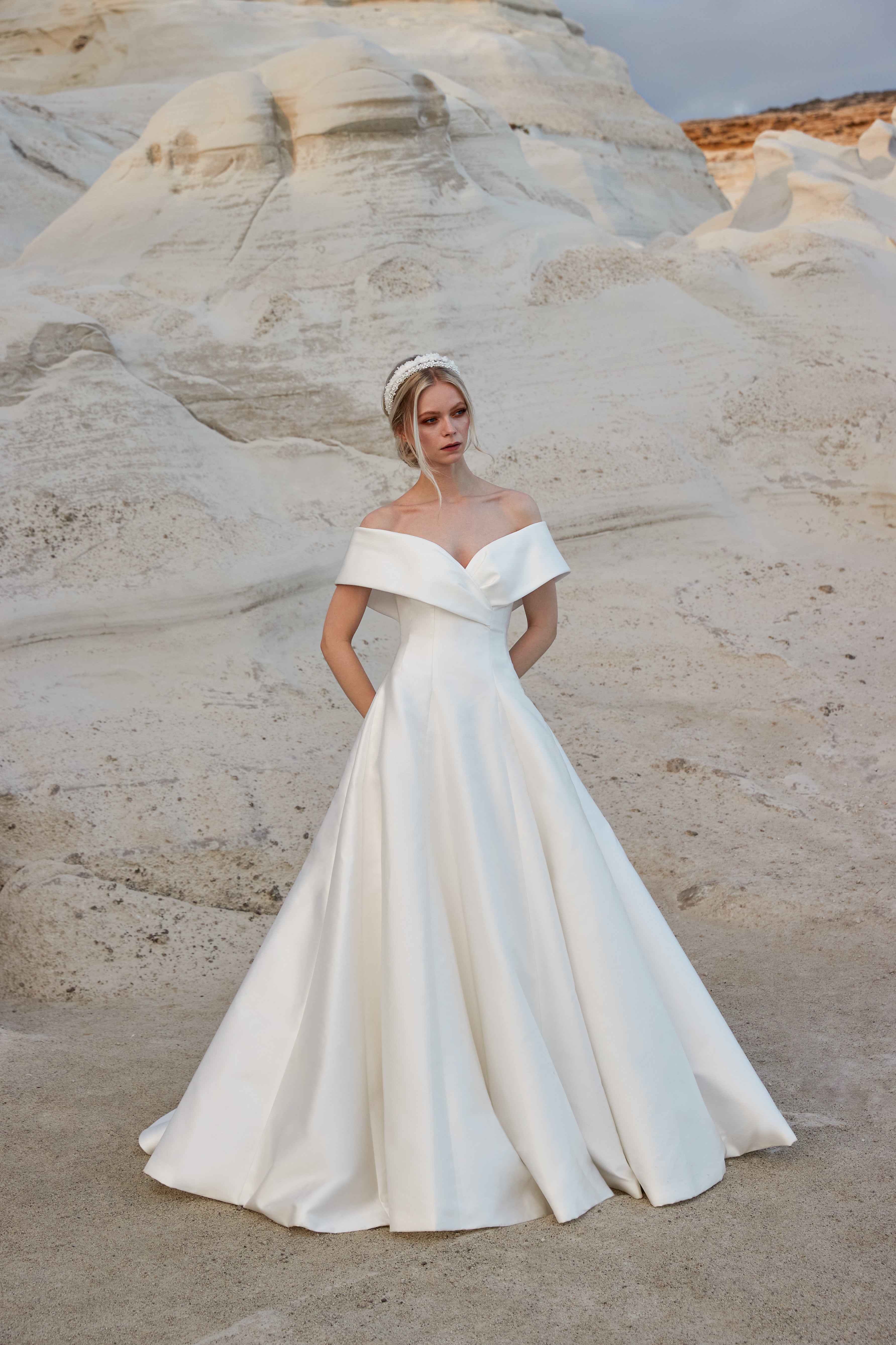 Sassi Holford Camilla Wedding Dress. Now 2500 Rachel Scott Couture