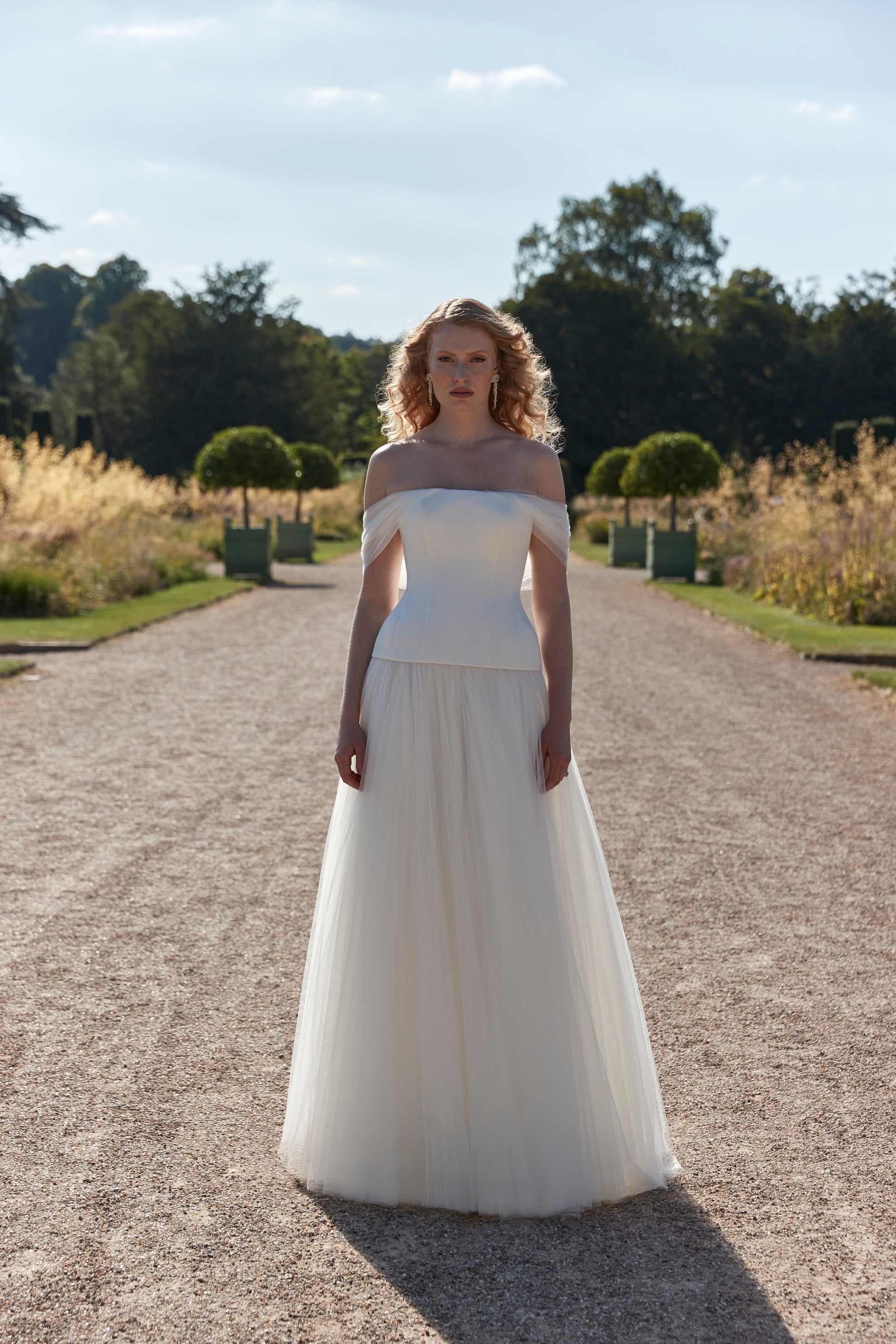 Sassi Holford Edie Wedding Dress Rachel Scott Couture Sassi Holford Edie Wedding Dress Rachel Scott Couture