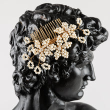 Flower Hair Comb with Ivy Sprigs